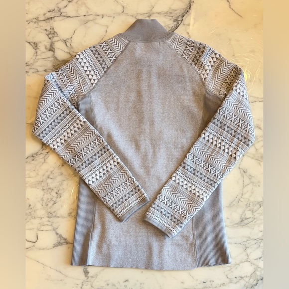 EUC TITLE NINE Full Zip Mid Weight Cotton/Wool Nordic Sweater Size M Gray/White - Picture 8 of 14